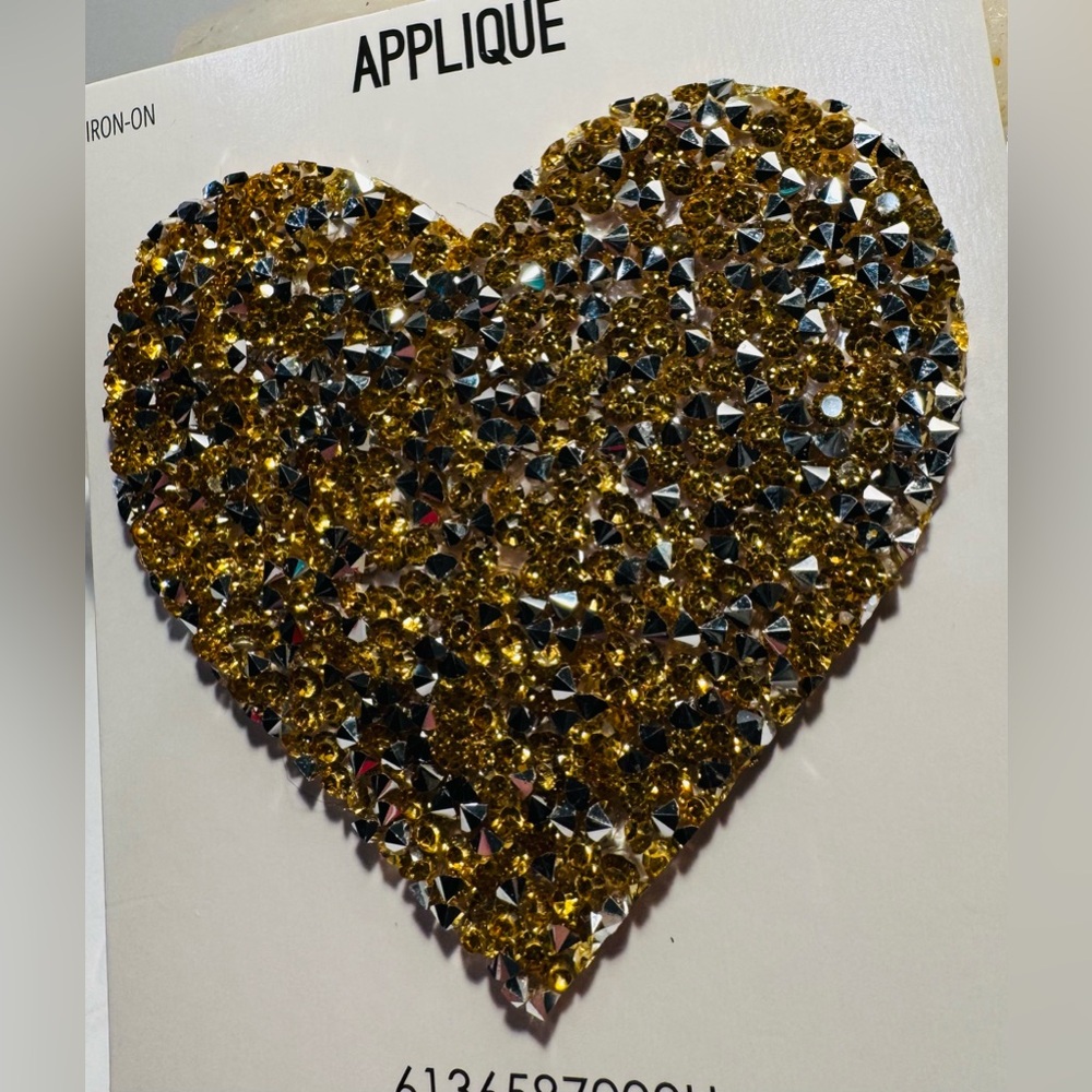 Iron-On Patch Gold and Silver Heart Appliqué NWT - Picture 3 of 9